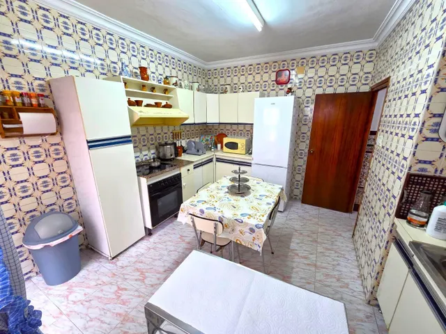 GRAN CASA DE TRES PLANTAS, 5 DORMITORIOS, TERRAZAS Y GARAJE EN CHICLANA DE LA FRONTERA — 19