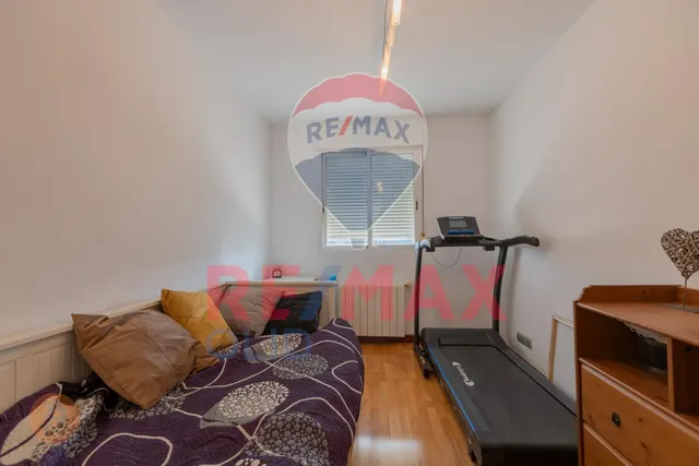 En venta Chalet adosado unifamiliar en Santovenia de Pisuerga — 28