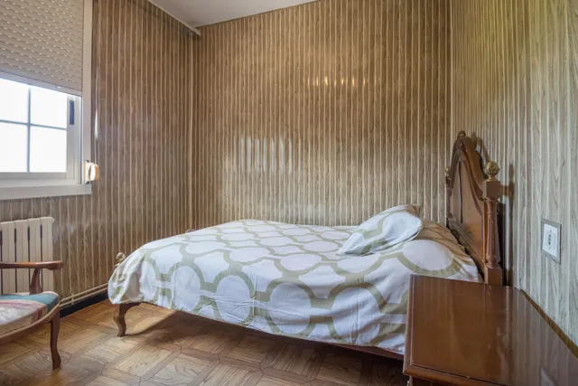 Amplia Casa + otra vivienda + anexo en Venta en Ardemil, Ordes — 19