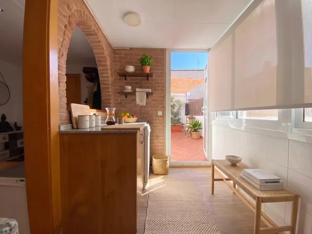 ÁTICO EXTERIOR CON TERRAZA, LUZ NATURAL Y PRIVACIDAD EN L’HOSPITALET — 38