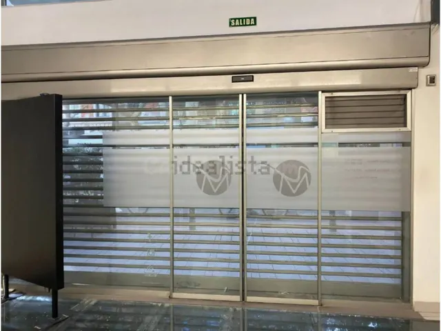 Local comercial en Venta en Gandia Valencia - foto 2