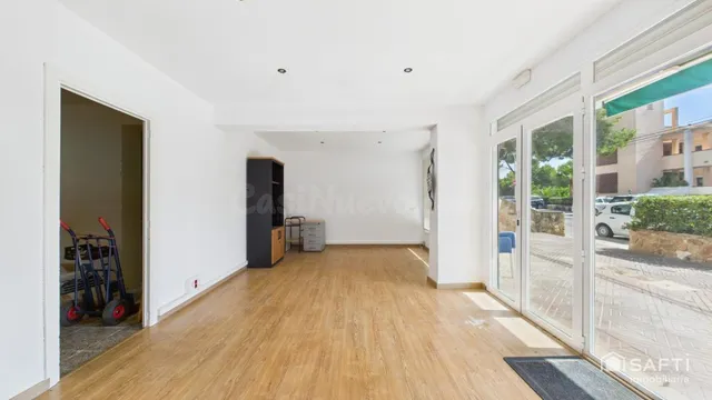 Se alquila – Local comercial - gran terraza privada en Santa Ponsa (Via de la Cruz, Mallorca) — 7