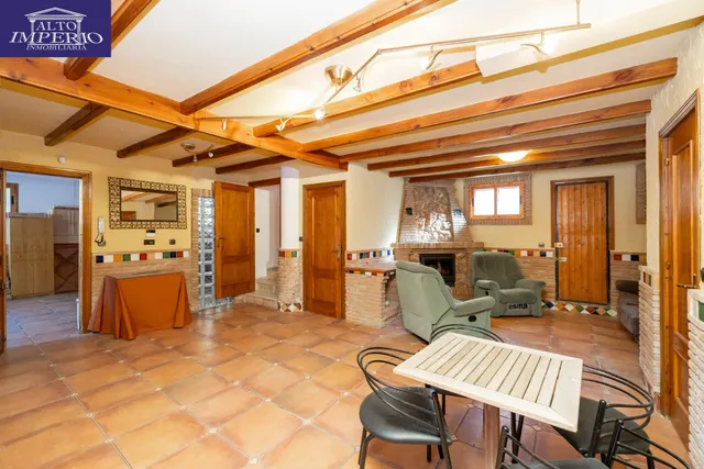 Estupendo chalet independiente en Cájar — 38
