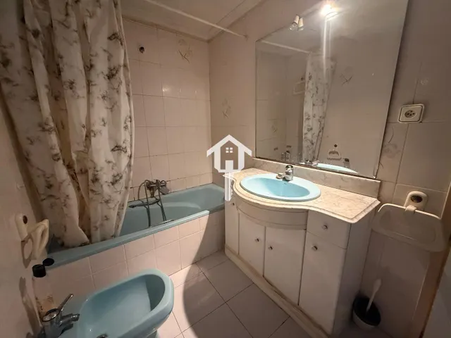 Piso en venta en Alicante, 95m2 , 4 habitaciones, 1 baño, primera planta sin ascensor. zona campoamor — 11