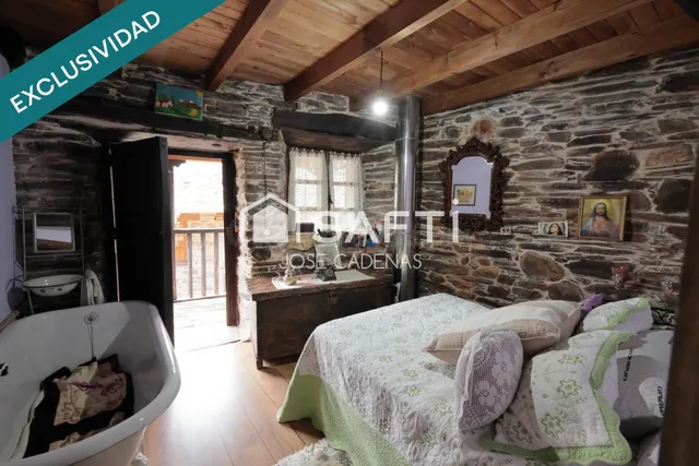 ¡Oportunidad única! Espectacular casa rural tradicional  con huerto de regadío y vistas a la montaña. — 15