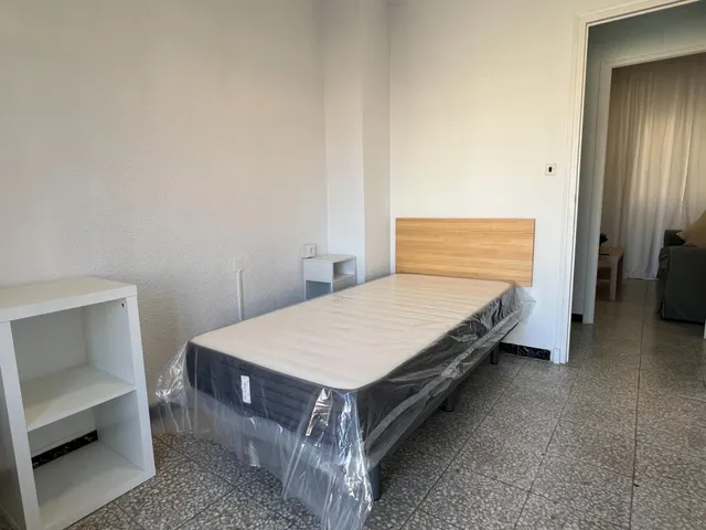 Piso en Alquiler cerca del CEU Cardenal Herrera solo para estudiantes — 30