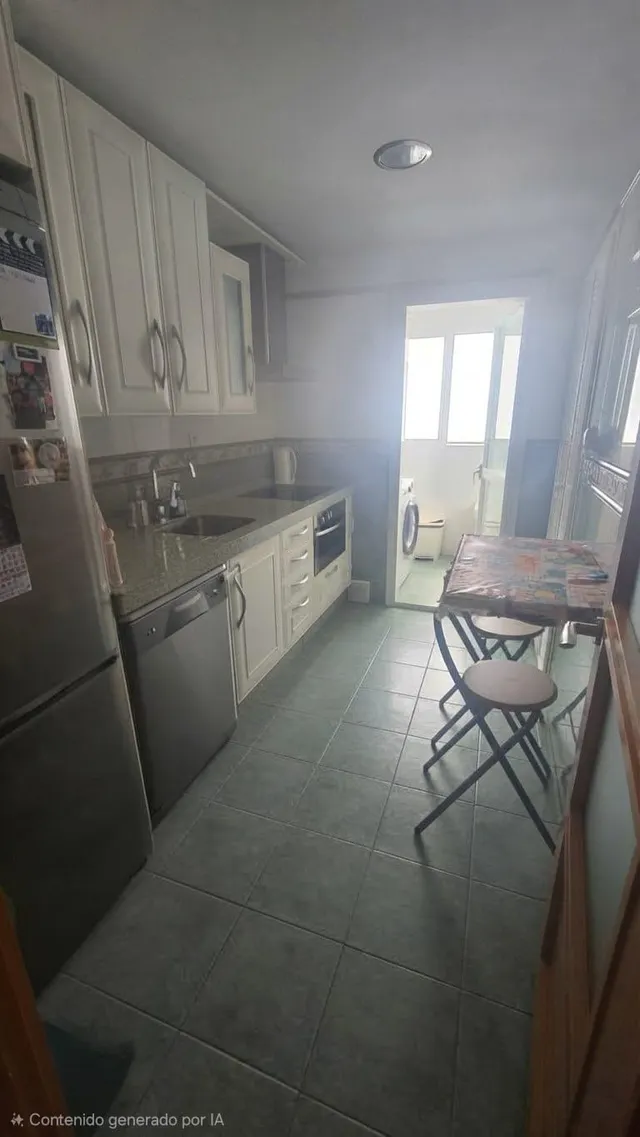 Amplio Piso VPO con terraza en zona Sur, Jerez de la Frontera — 14