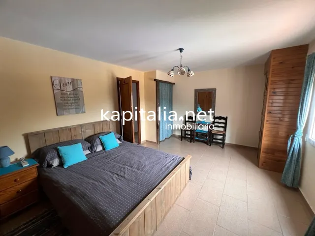 Chalet a la venta en l'Olleria — 44
