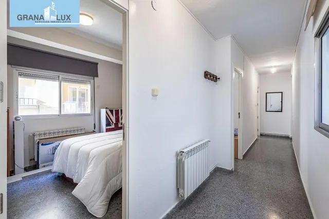 Piso amplio y luminoso en Ronda–Arabial — 14
