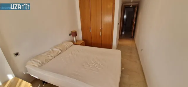 Piso exterior de 4 habitaciones con piscina y garaje — 4