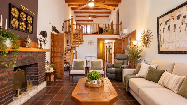 Chalet independiente con piscina salina  y jardin  de 1000 m — 12