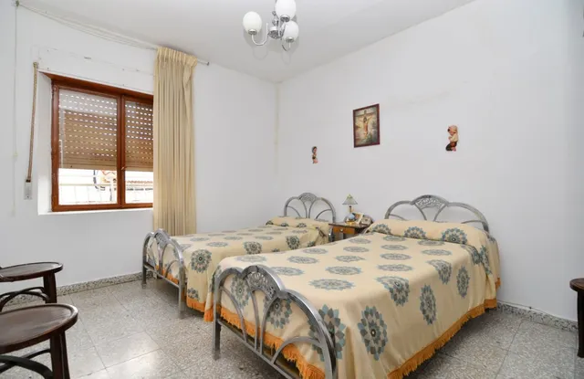 Urbis te ofrece una bonita casa en venta en Fuentesáuco, Zamora. — 23