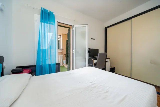 Planta baja con amplia terraza y parking — 30