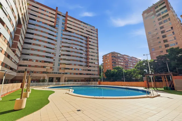 Magnifico piso en residencial junto al Roig Arena — 30