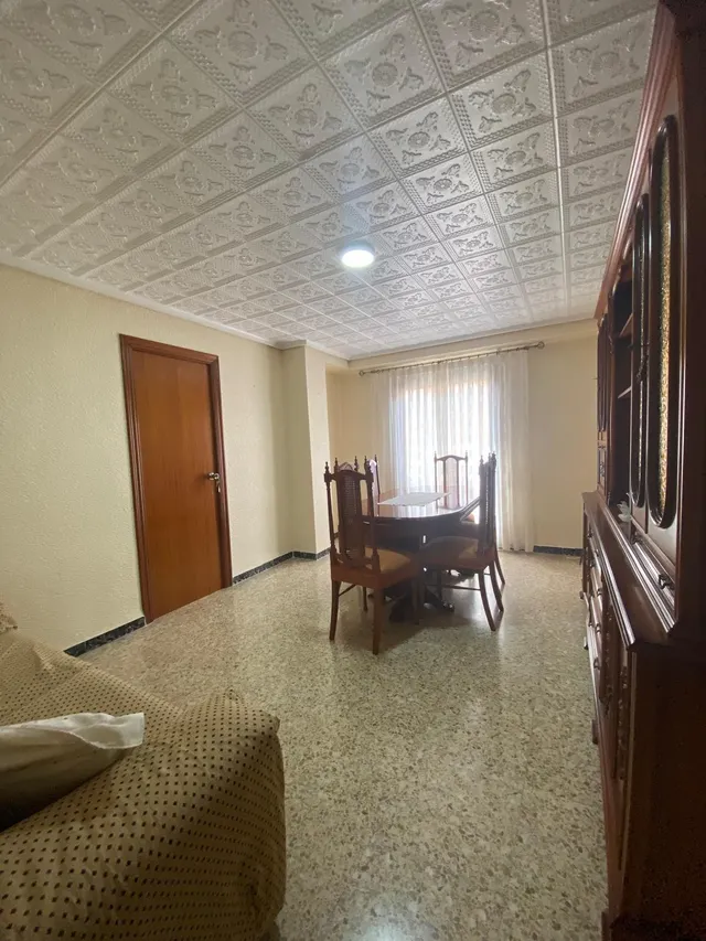 Piso en toscar  para entrar a vivir con 4 habitaciones y ascensor, posibilidad de alq/compra — 15