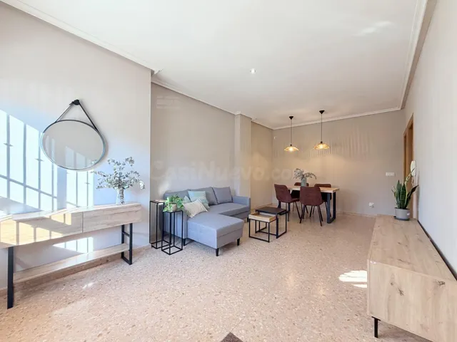 PLANTA BAJA CON GARAJE Y EQUIPADA, ZONA NUEVA SAN ANTÓN, CIU - foto 2
