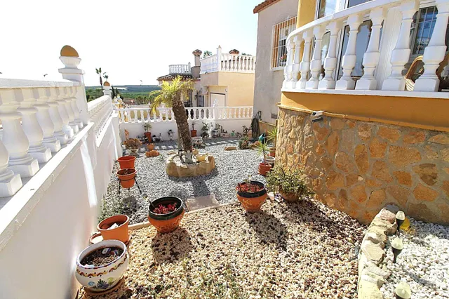 Villa 3 habitaciones 90m² en venta - Centro — 28