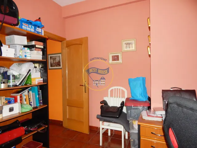 OPORTUNIDAD AMPLIO CHALET CON PISCINA MUY PRÓXIMO A LA POBLACION DE ONTINYENT — 21