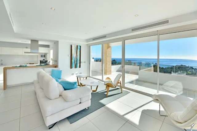 Villa de obra nueva en Torremuelle — 3
