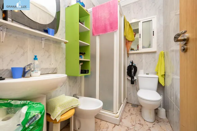 Vivienda en planta baja en el Zaidin. — 6