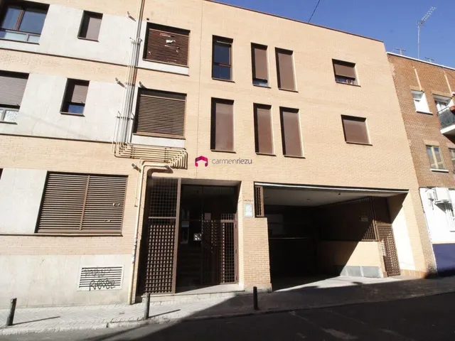Atractivo Dúplex en C/ Cactus, Bº Berruguete - Distrito Tetu - foto 5