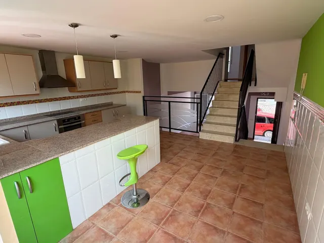 Adosado a la venta en Favara. — 11