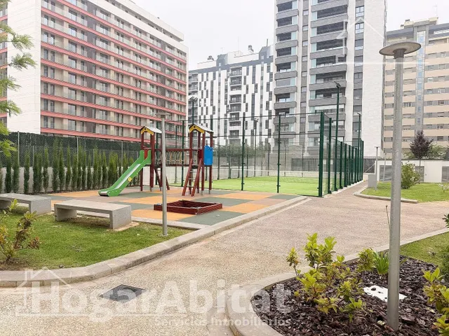 ¡A ESTRENAR! AMPLIO, BONITO Y MODERNO EN RESIDENCIAL CON PISCINA Y BALCÓN — 2