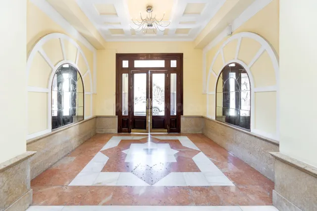 Gran vivienda en Plaza Los Campos - 7 habitaciones - foto 3