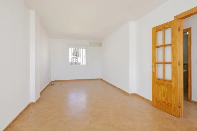 ¡Casa pareada con patio privado en Cijuela! Granada - foto 2