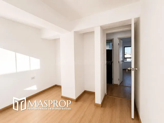 DEPARTAMENTO EN ALQUILER – EDIFICIO ESTAMPA - foto 4
