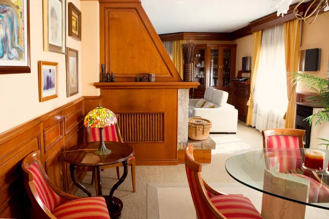 Urbis te ofrece un exclusivo chalet en venta en Salamanca. — 27