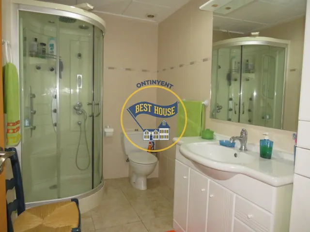 PRIMER PISO SIN ASCENSOR Y LOCAL PLANTA BAJA A LA VENTA EN AIELO DE MALFERIT — 24