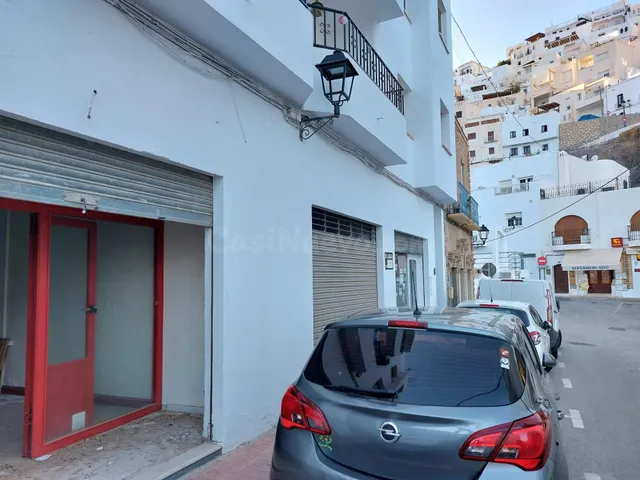 Local comercial junto a la fuente de mojácar — 3