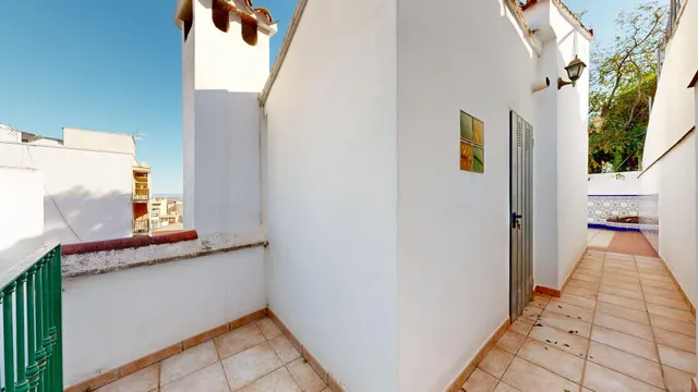 ¡¡¡IMPRESIONANTE CASA INDEPENDIENTE CENTRICA!!! — 40