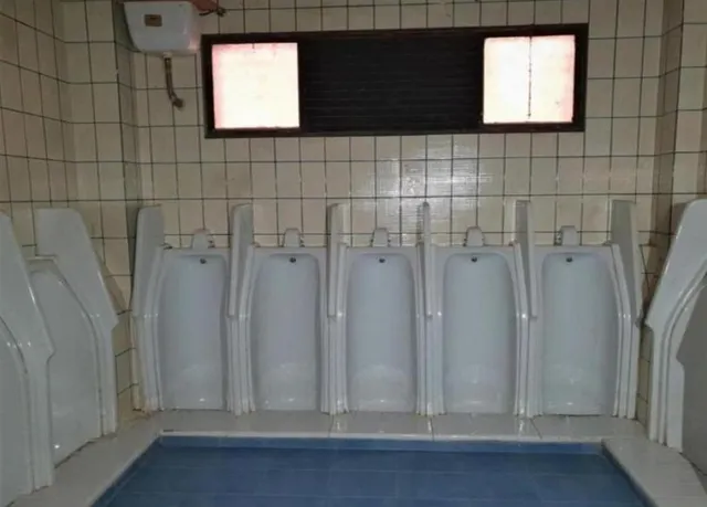 Lote de locales comerciales en venta Alzira (Valencia) — 8