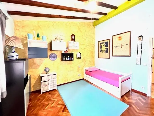 CHALET CON IDENTIDAD PROPIA¡¡ — 28