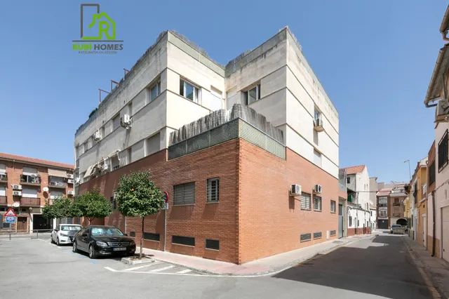 Piso en Armilla Centro con patio de 46 m2, 2 dormitorios y metro — 23