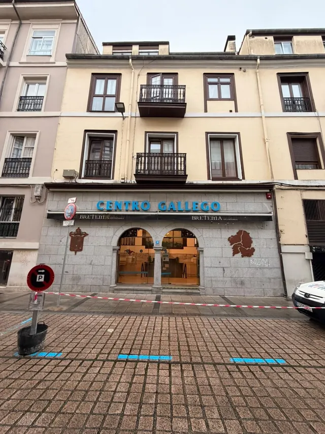 Hernán Cortes: Elegancia y confort en una de las calles más codiciadas de Santander — 16