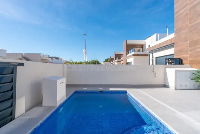 Villa individual en Daya Nueva — 3