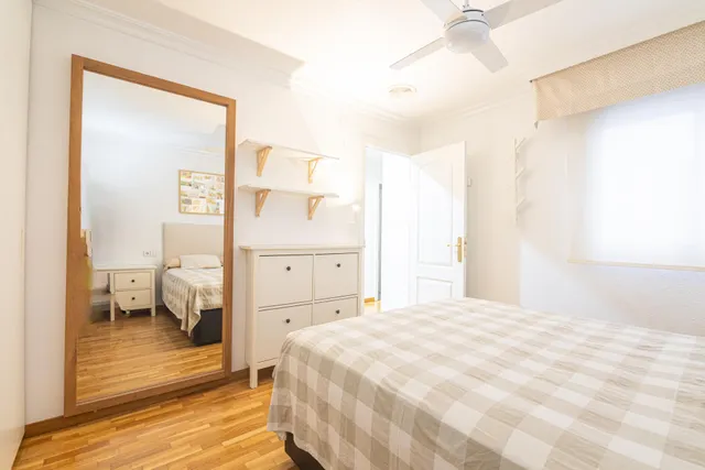 Te presentamos tu nueva casa en el centro: ascensor, 3 habitaciones (con posibilidad de 4), 2 baños, trastero.... y excelentes calidades!!!! — 16