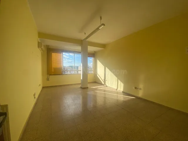 Apartamento para reformar en Cánovas