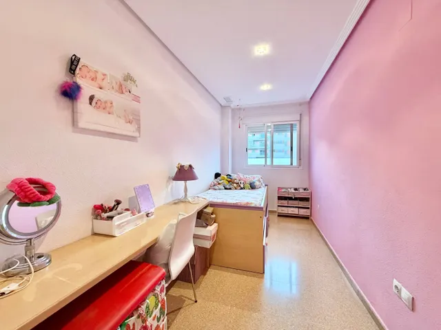Vivienda en venta de vpo en benisaudet, Alicante con 3 dormitorios, 2 garajes, trastero y piscina comunitaria — 4