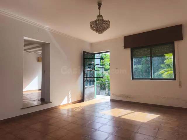 Casa con garaje y finca en San Román, Cedeira - foto 4
