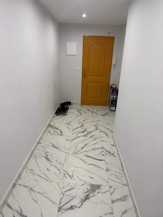 PISO EN ASPE — 13