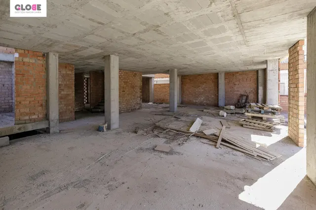 EDIFICIO en Güejar Sierra — 24