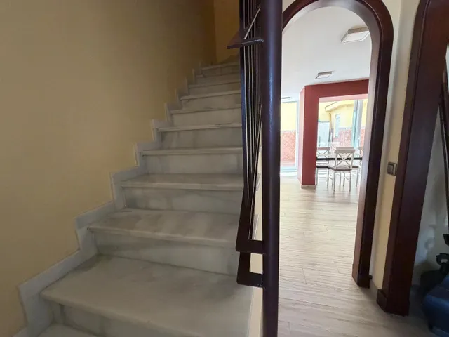 Casa Unifamiliar de 3 dormitorios y sótano en Fuenteamarga — 9