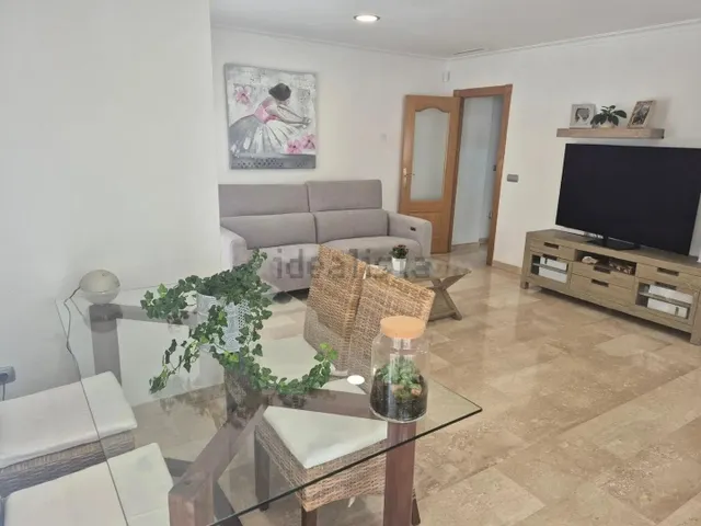 SANTA EULALIA | PISO EXTERIOR CON ASCENSOR A 4 MINUTOS DE LA