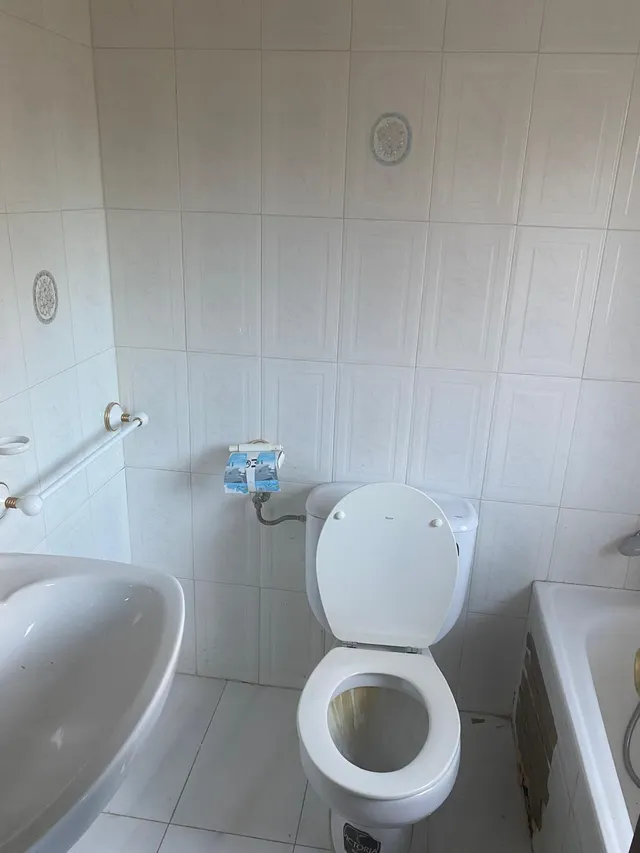 CASA EN VENTA EN LAGUERUELA — 33
