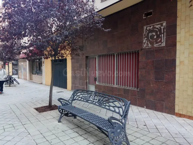 Local comercial 48m² en alquiler - Carmelitas-Oeste - foto 4