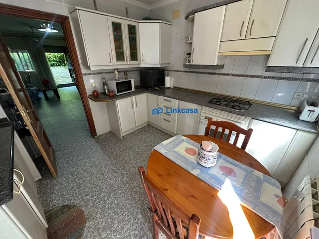 CASA INDEPENDIENTE EN METRO OPAÑEL DE 309 METROS CUADRADOS — 8